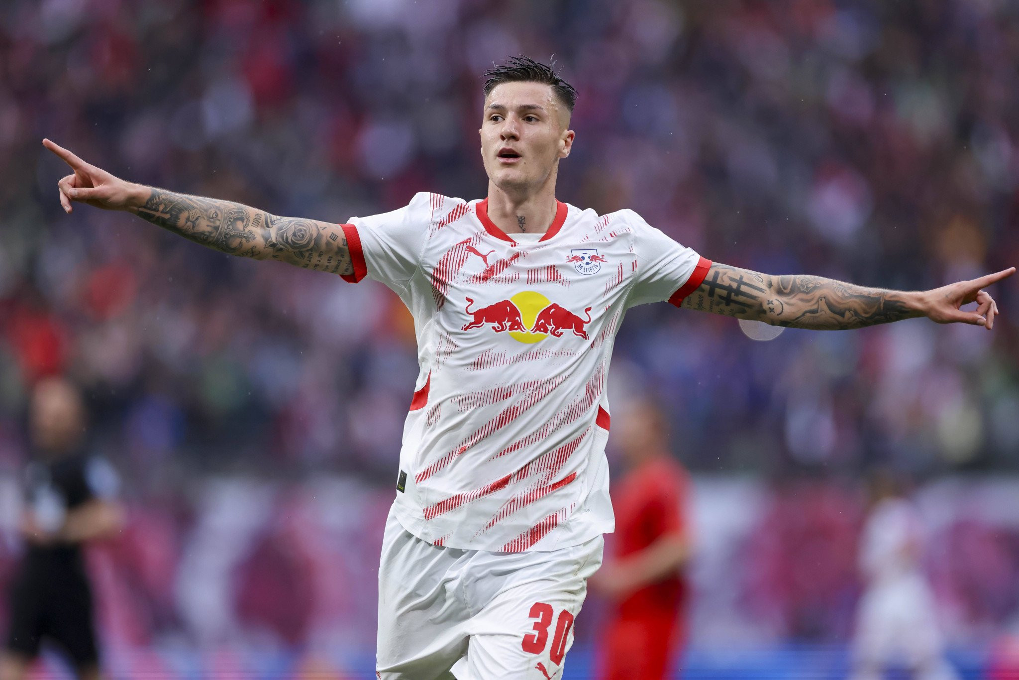 Η Γιουνάιτεντ «σφήνα» για Σέσκο - Το μυθικό ποσό που δίνει στη Λειψία