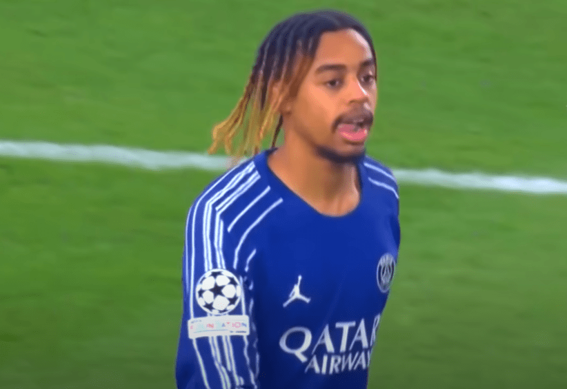 «Καρφιά» της Παρί Σεν Ζερμέν στην Εθνική ομάδα της Γαλλίας για τον τραυματισμό του Μπαρκολά