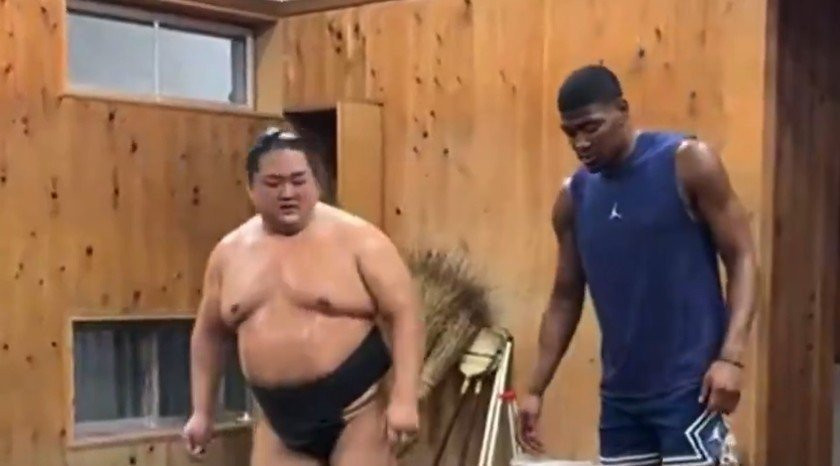 Η... εναλλακτική προετοιμασία του Χατσιμούρα των Λέικερς: Προπονείται με παλαιστή Σούμο (video)