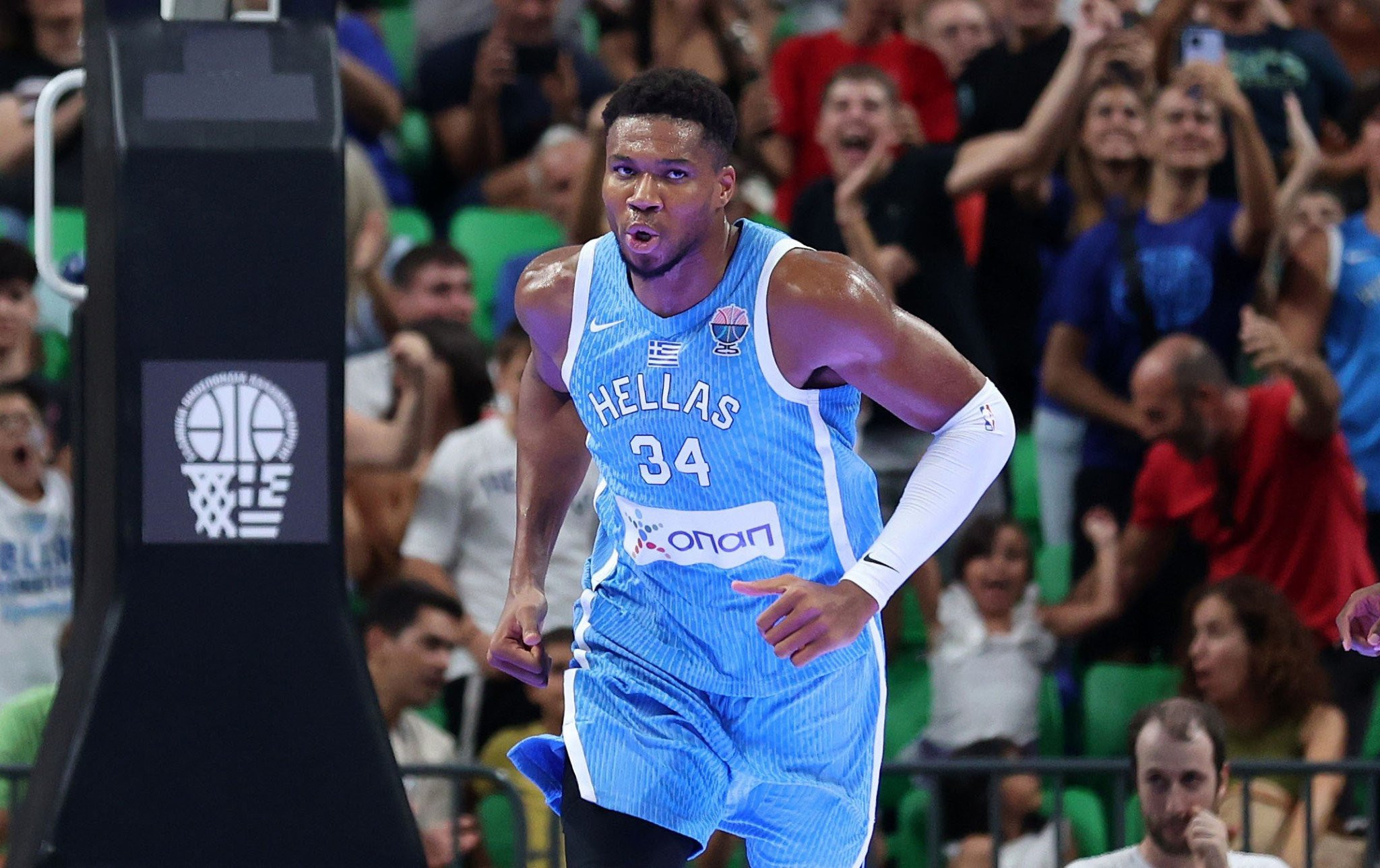 Ο Γιάννης και οι... πολυθεσίτες της Εθνικής στο Eurobasket 2025