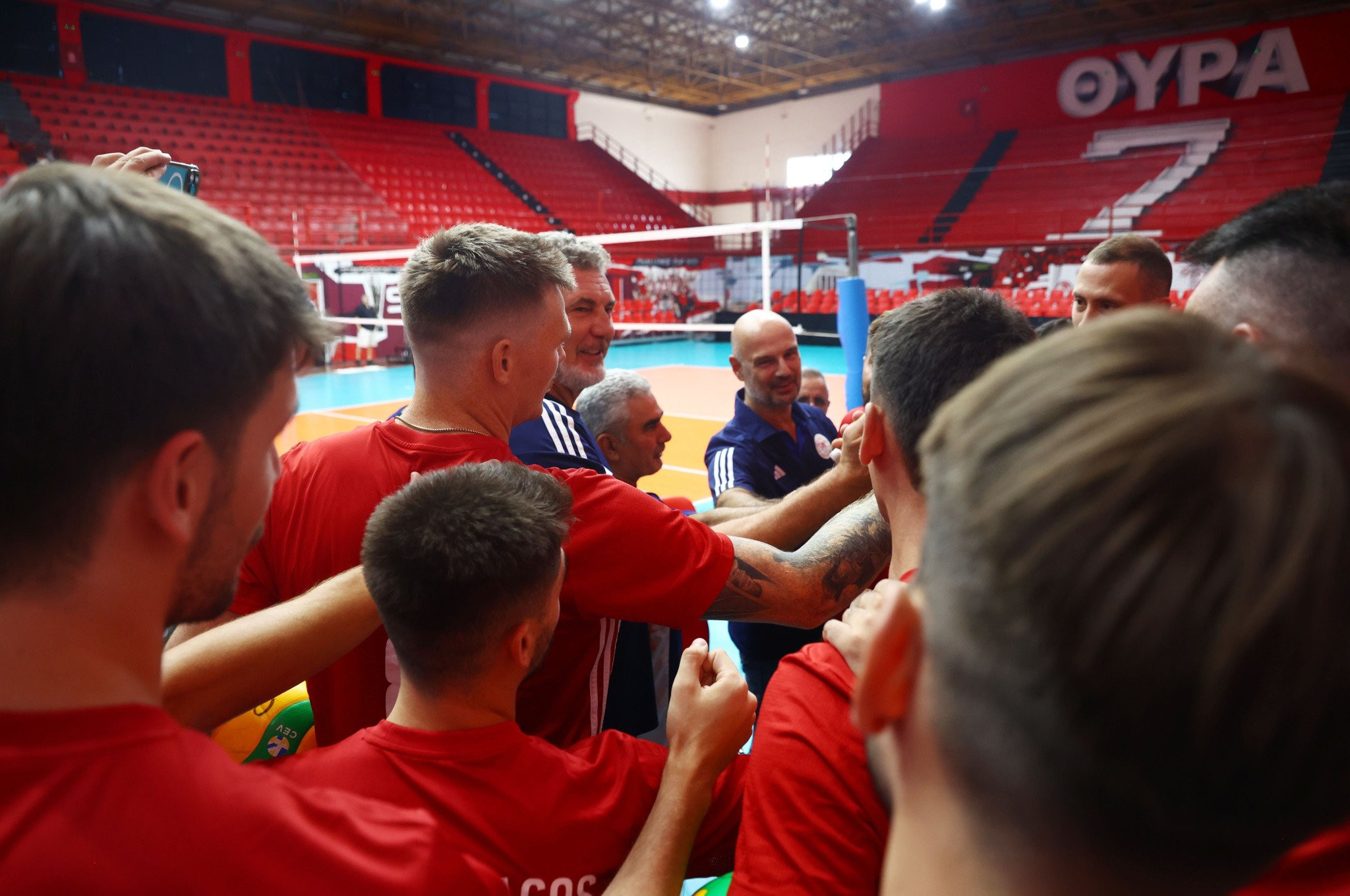 Ξεκίνησαν τις προπονήσεις οι άνδρες του Ολυμπιακού (pics)