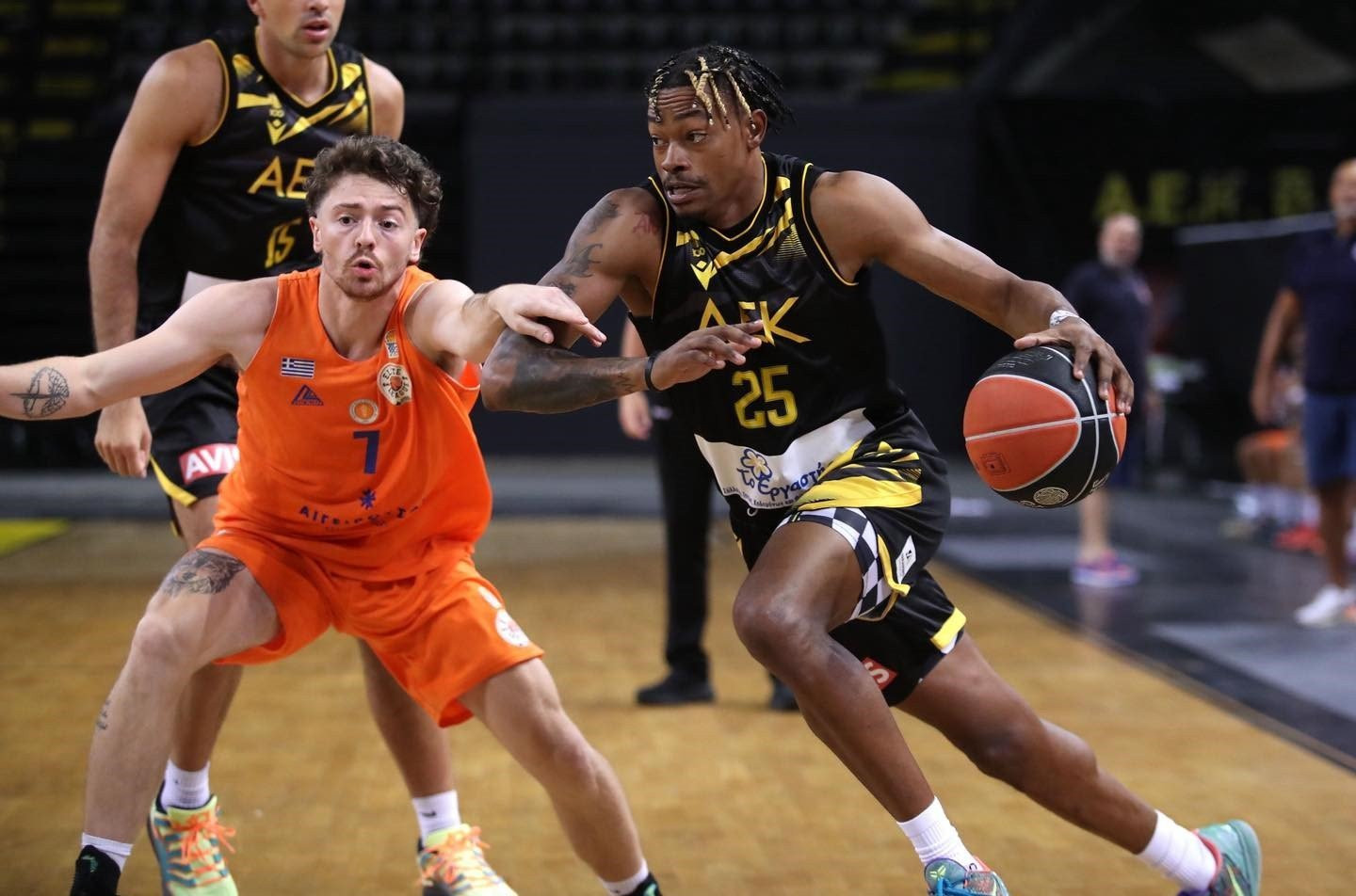 Ο Σάκοτα βάζει τον Αρμς για τα καλά στην εξίσωση της ΑΕΚ