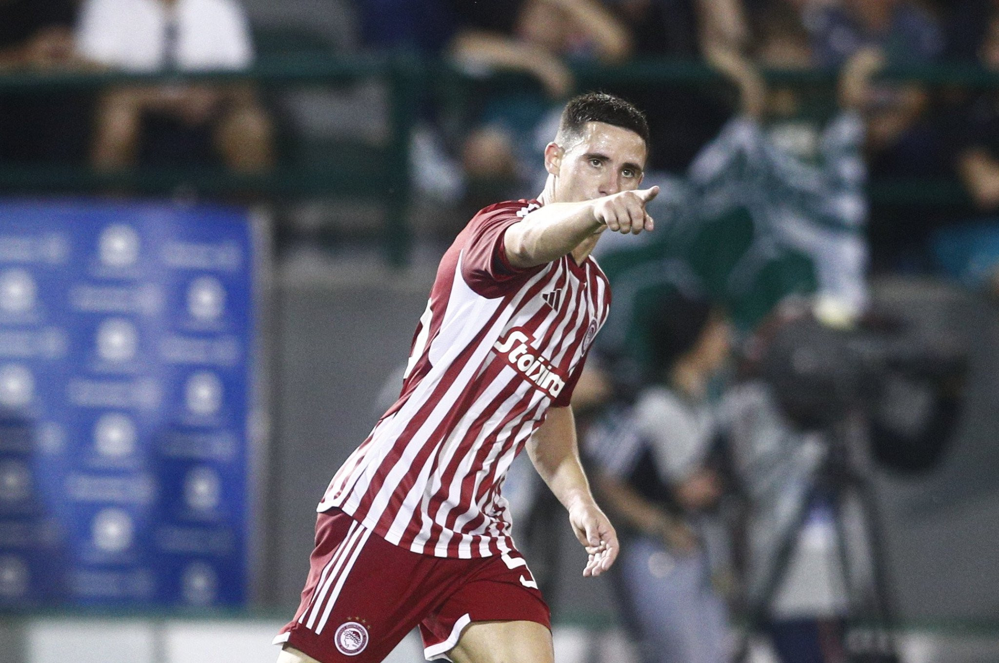 Ολυμπιακός: Η «μπάλα» στον Ποντένσε για να τελειώσει με την Αλ Σαμπάμπ