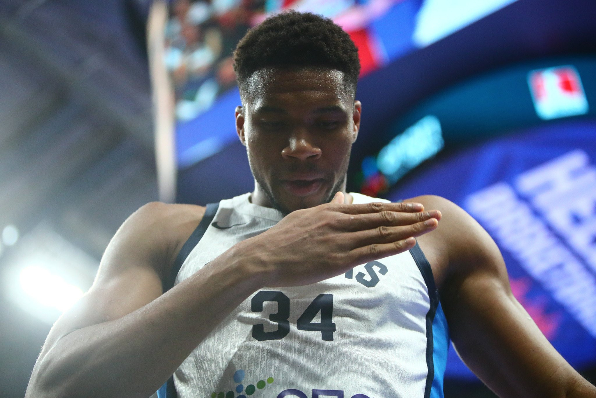 Οι αστέρες του EuroBasket αποθεώνουν τον Γιάννη Αντετοκούνμπο: «Εφιάλτης για κάθε αντίπαλη ομαδα»