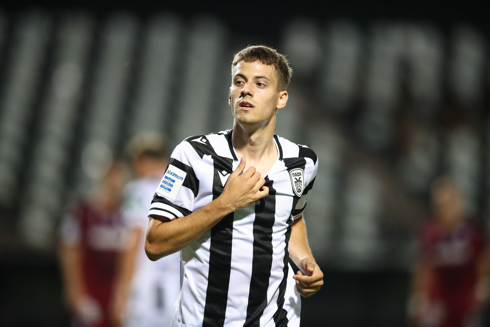 «Βλέπει Κωνσταντέλια η Σπόρτινγκ»