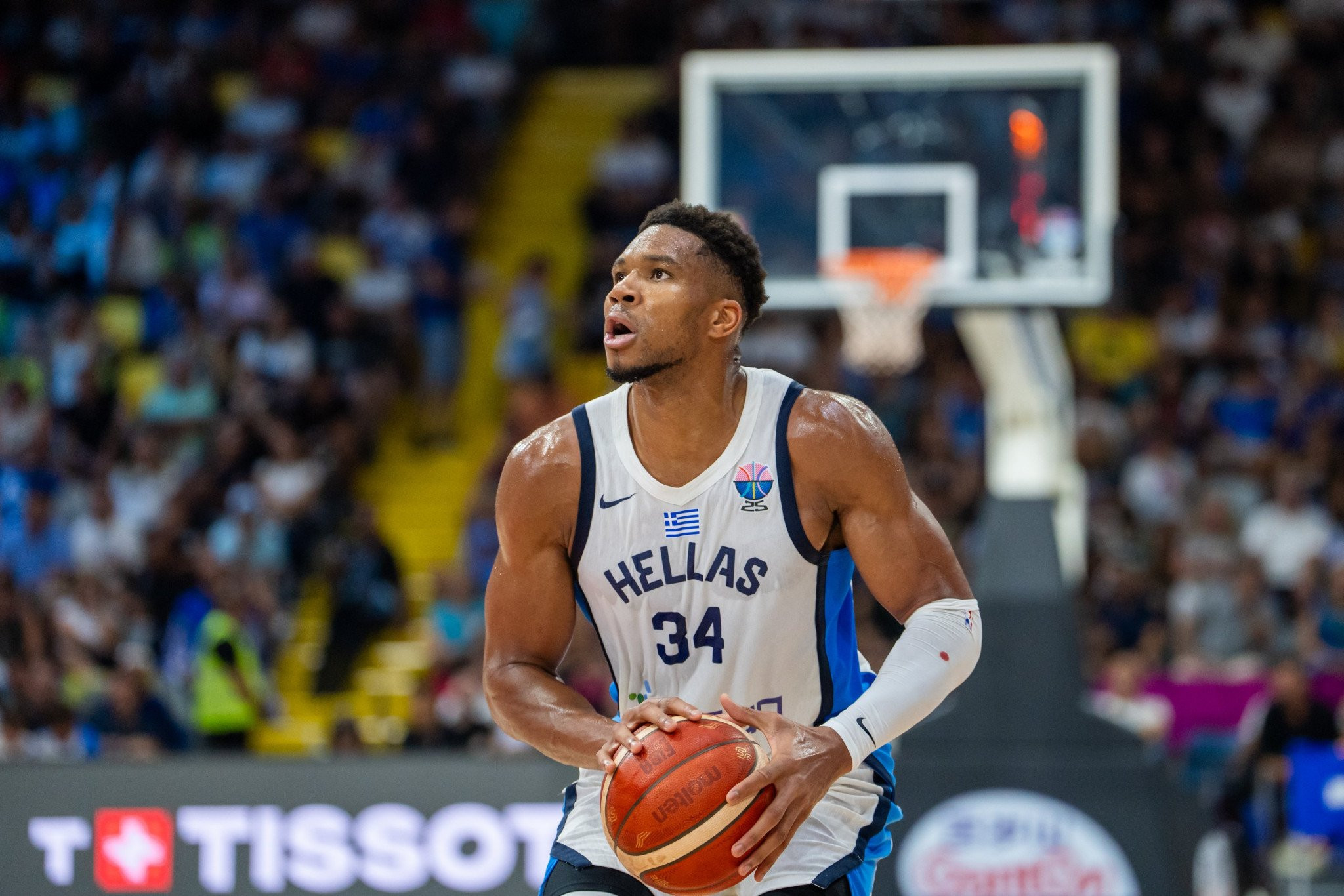 Ο Γιάννης Αντετοκούνμπο αγωνίστηκε περισσότερο σε σχέση με τα φιλικά της Εθνικής