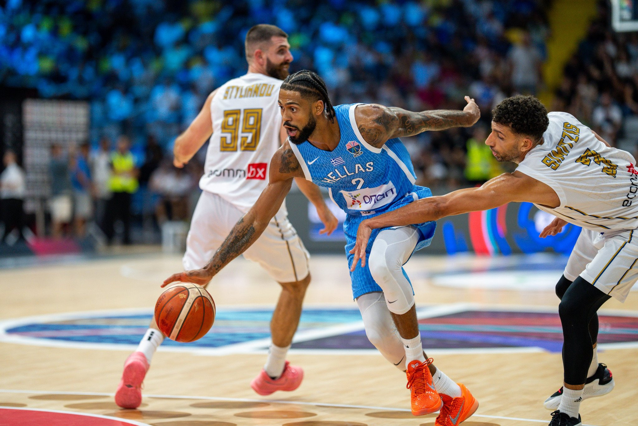 Τα στιγμιότυπα από τη νίκη της Ελλάδας κόντρα στην Κύπρο (video)