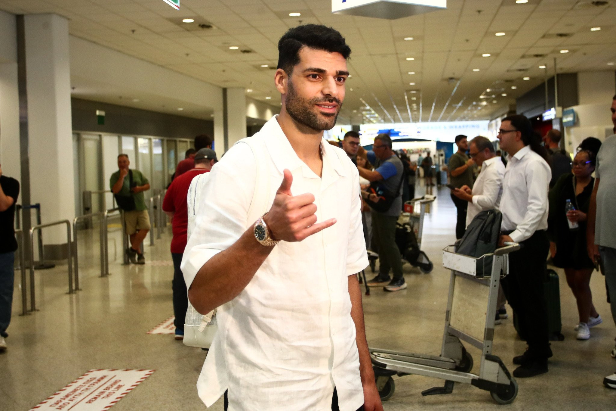 Ταρέμι: «Ο Ολυμπιακός είναι πολύ μεγάλη ομάδα - Ανυπομονώ να παίξω μπροστά στους οπαδούς μας»