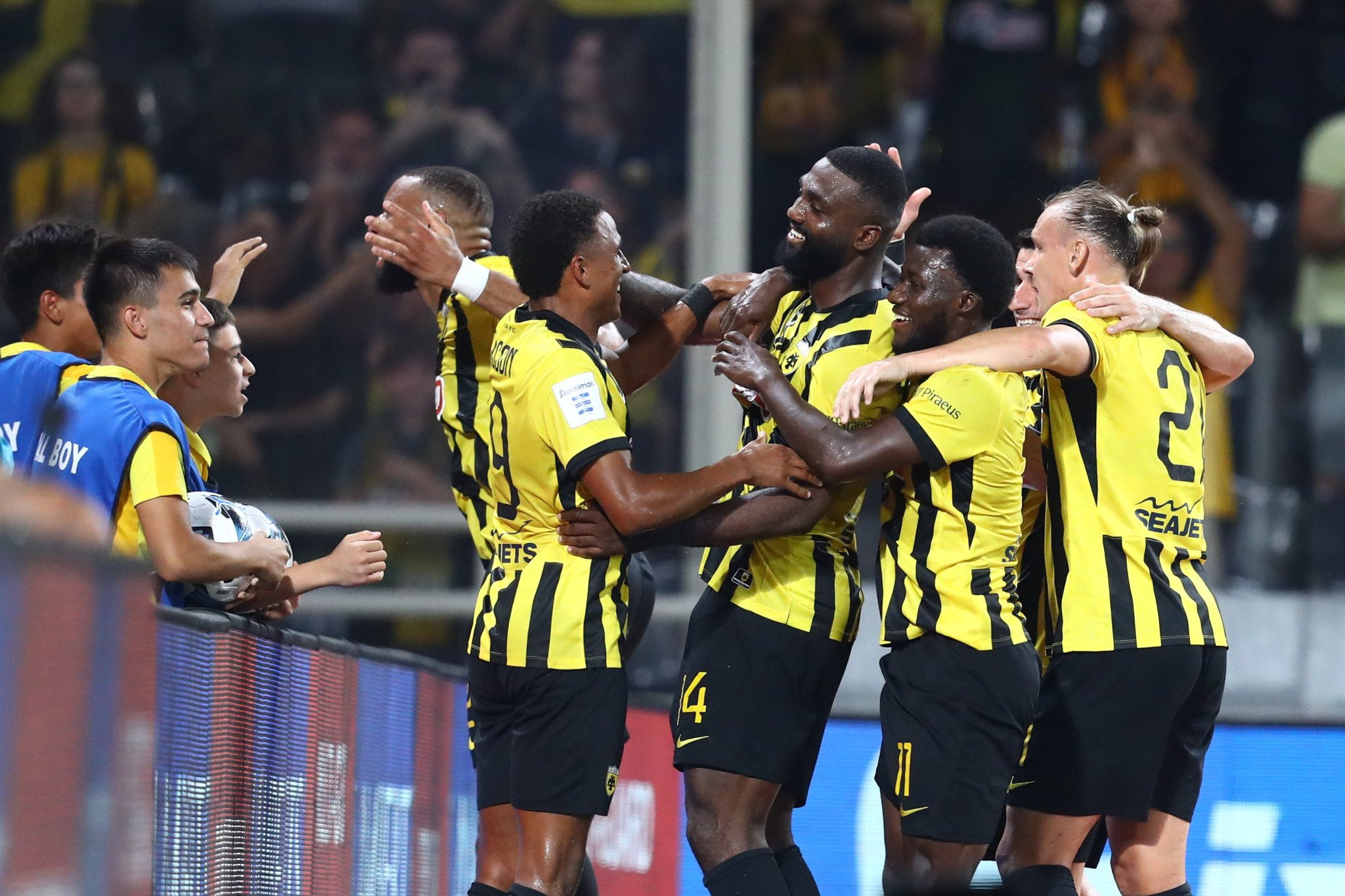 Γκολ μετά από έξι μήνες ο Πιερό - Αποθεώθηκε από τον κόσμο της ΑΕΚ (video)