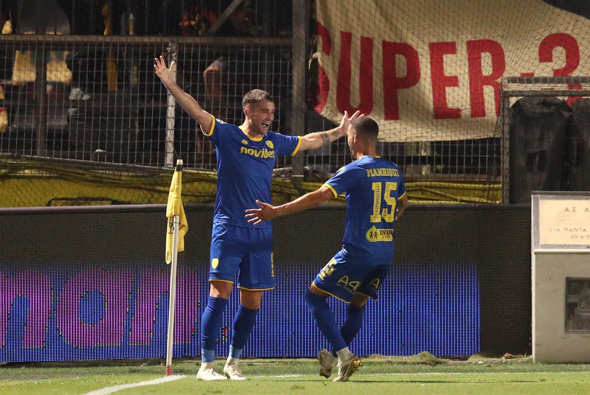 Ο Παναιτωλικός «χτύπησε» στις αντεπιθέσεις, κέρδισε τον Άρη στη Θεσσαλονίκη