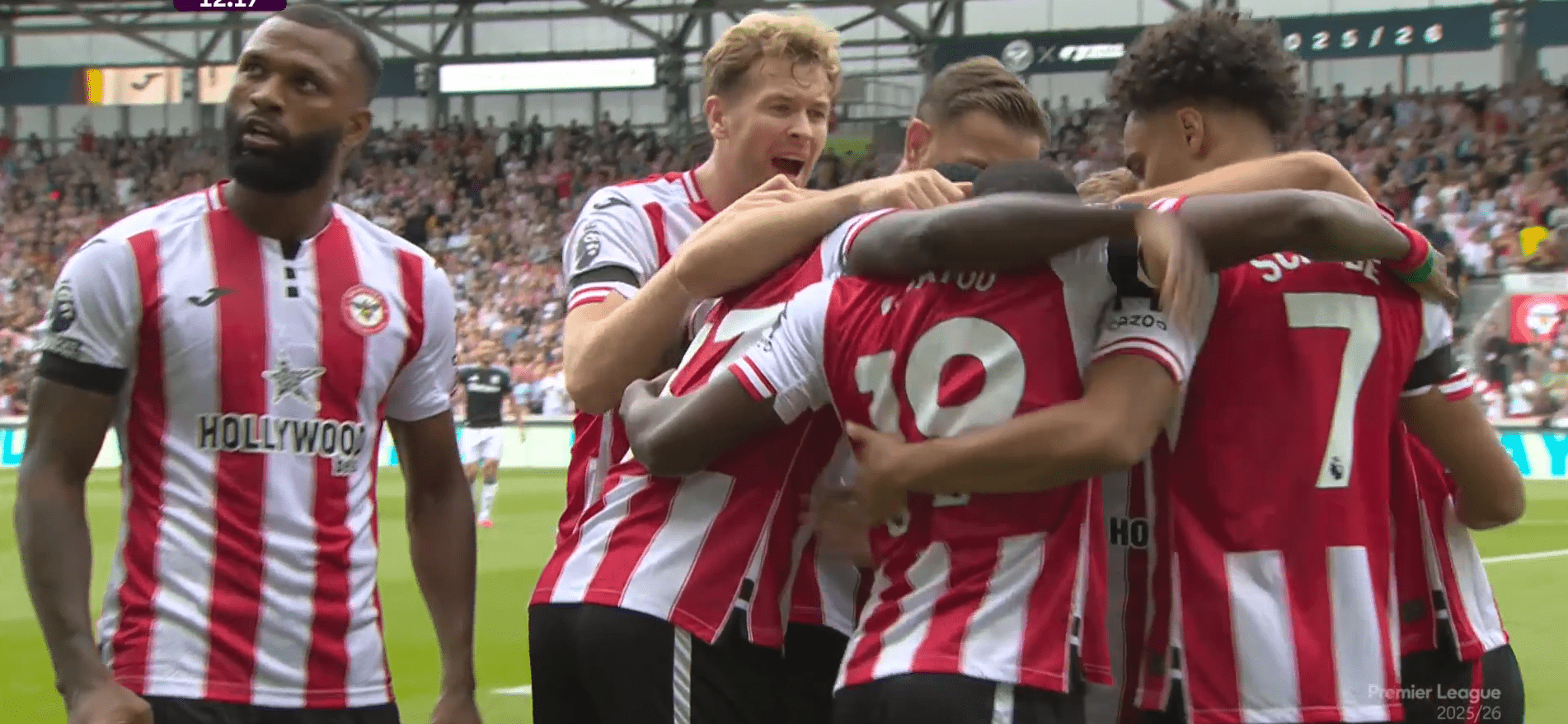 Η Μπρέντφορντ λύγισε την Άστον Βίλα, νίκες για Μπέρνλι και Μπόρνμουθ