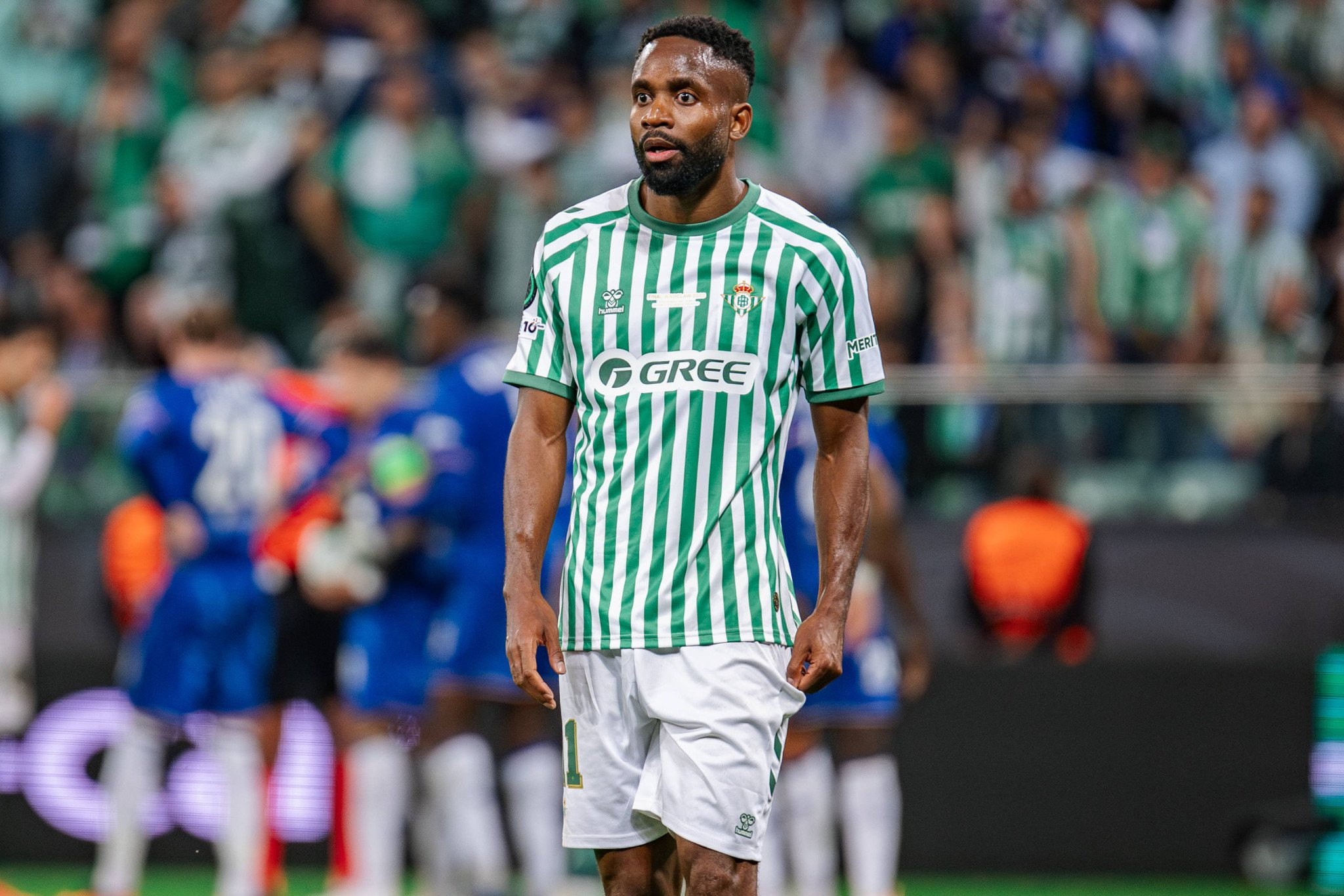 Ο ΠΑΟΚ επιμένει για Μπακαμπού!