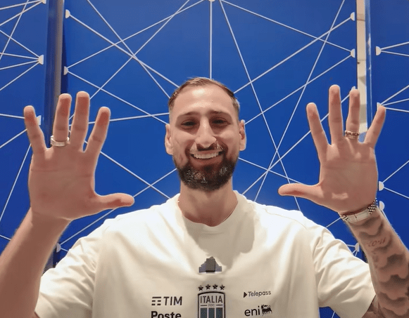 Έκπληξη με τον αριθμό της φανέλας του Ντοναρούμα στη Μάντσεστερ Σίτι