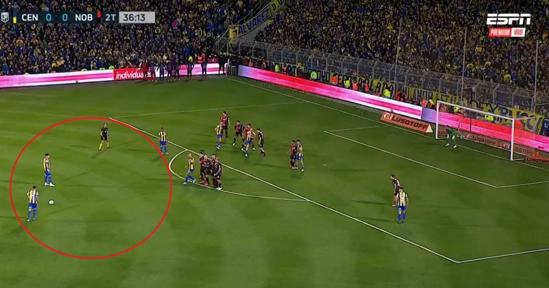 Το φάουλ–ρουκέτα του Ντι Μαρία που έκρινε το ντέρμπι με τη Νιούελς (video)