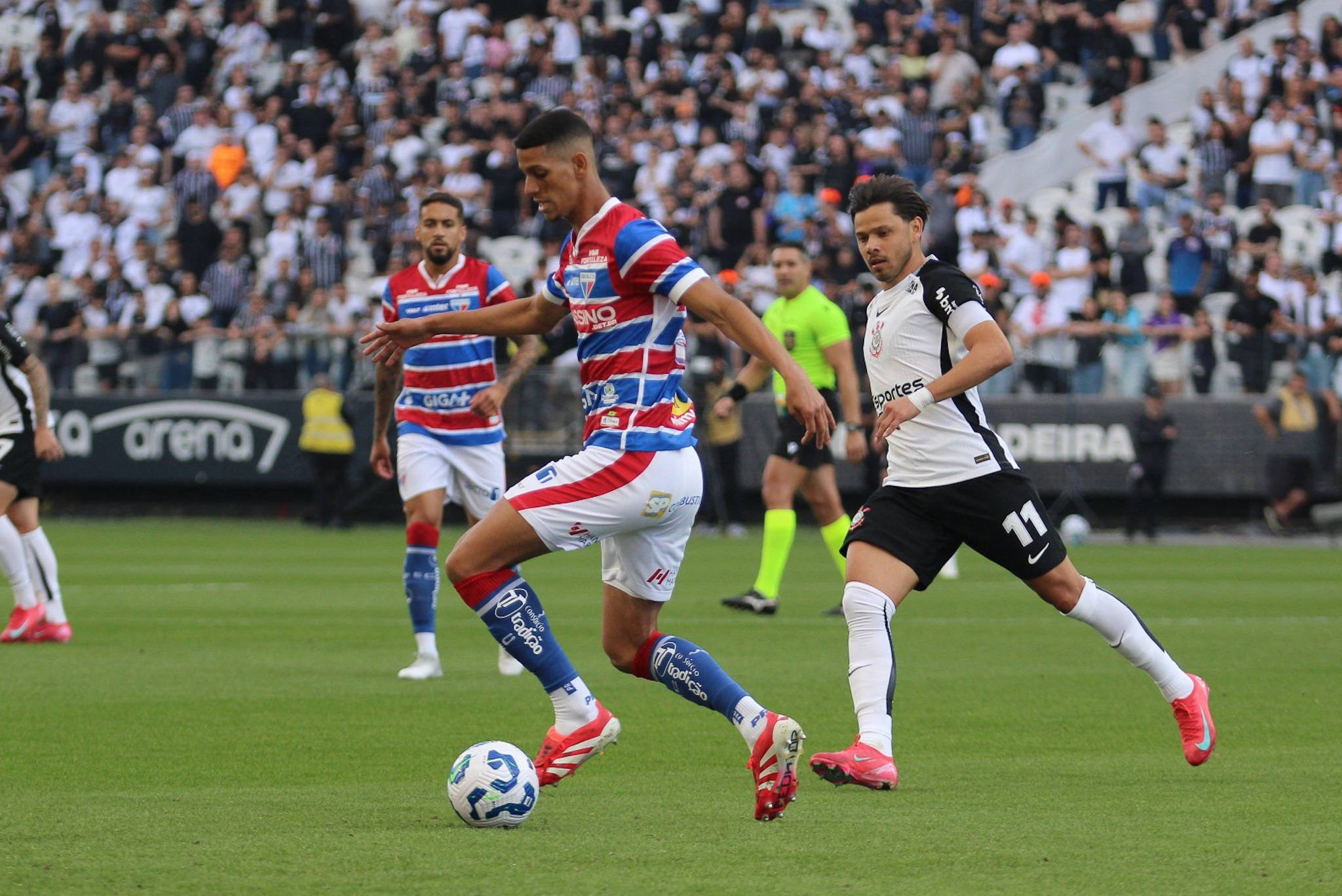 «Έρχεται Ελλάδα για τον Ολυμπιακό ο Μάντσα»