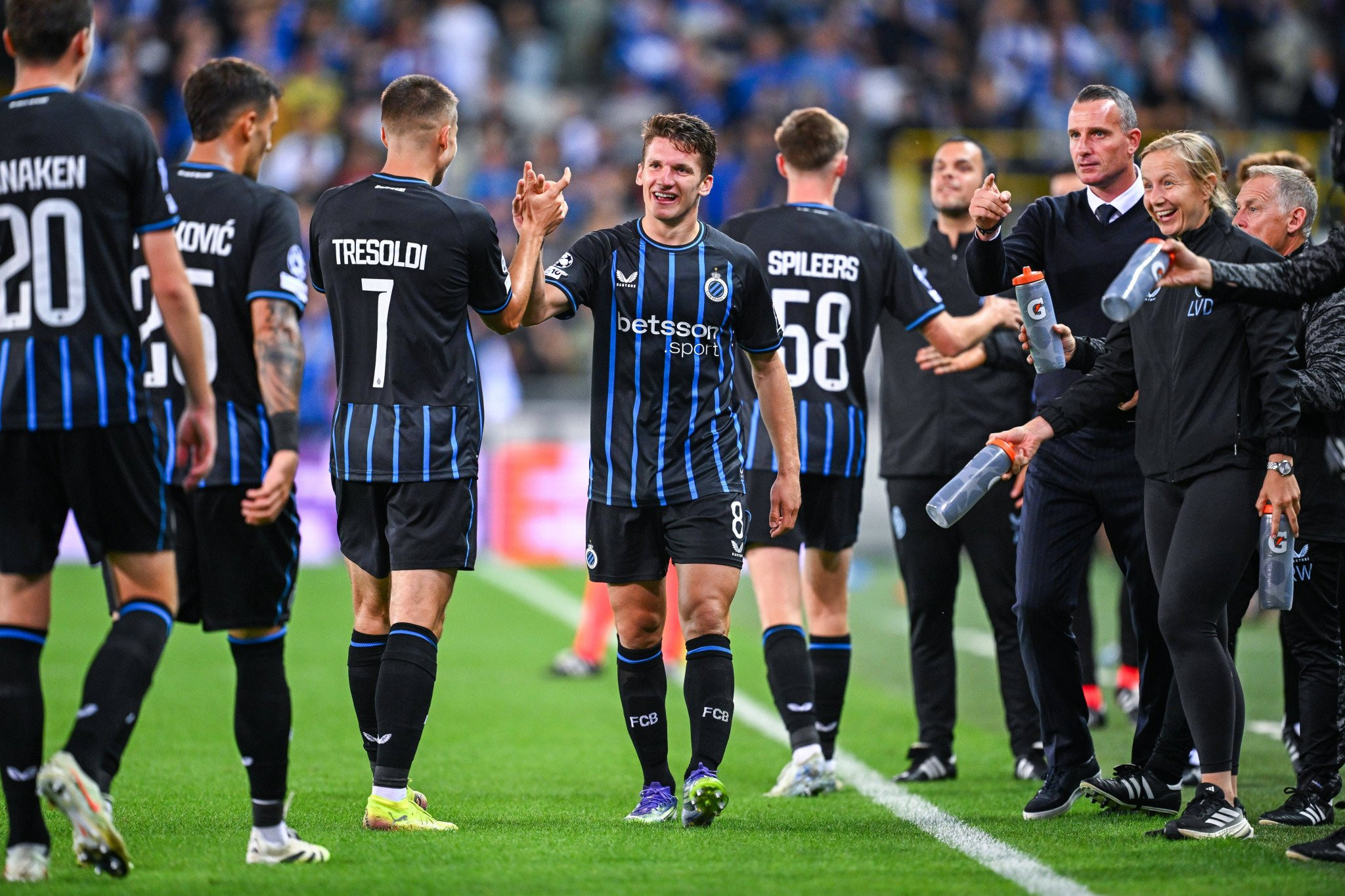 Πρόκριση δια... περιπάτου για την Μπριζ - Η Βασιλεία τις ευκαιρίες, η Κοπεγχάγη του Χατζηδιάκου την πρόκριση