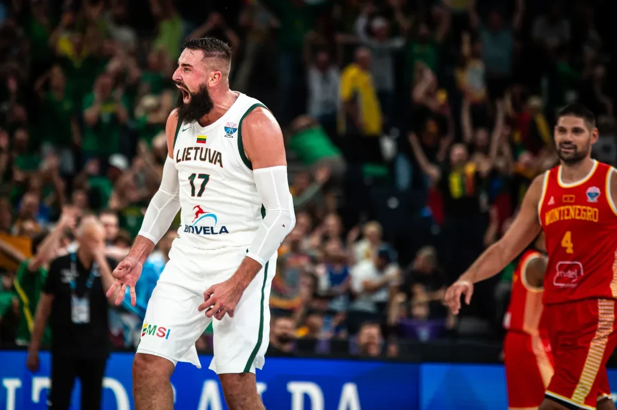 Η Λιθουανία «πάτησε» το Μαυροβούνιο και πήρε τη δεύτερη της νίκη στο EuroBasket