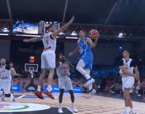 Μαγική πάσα του Σλούκα και εύκολο καλάθι του Μήτογλου (video)