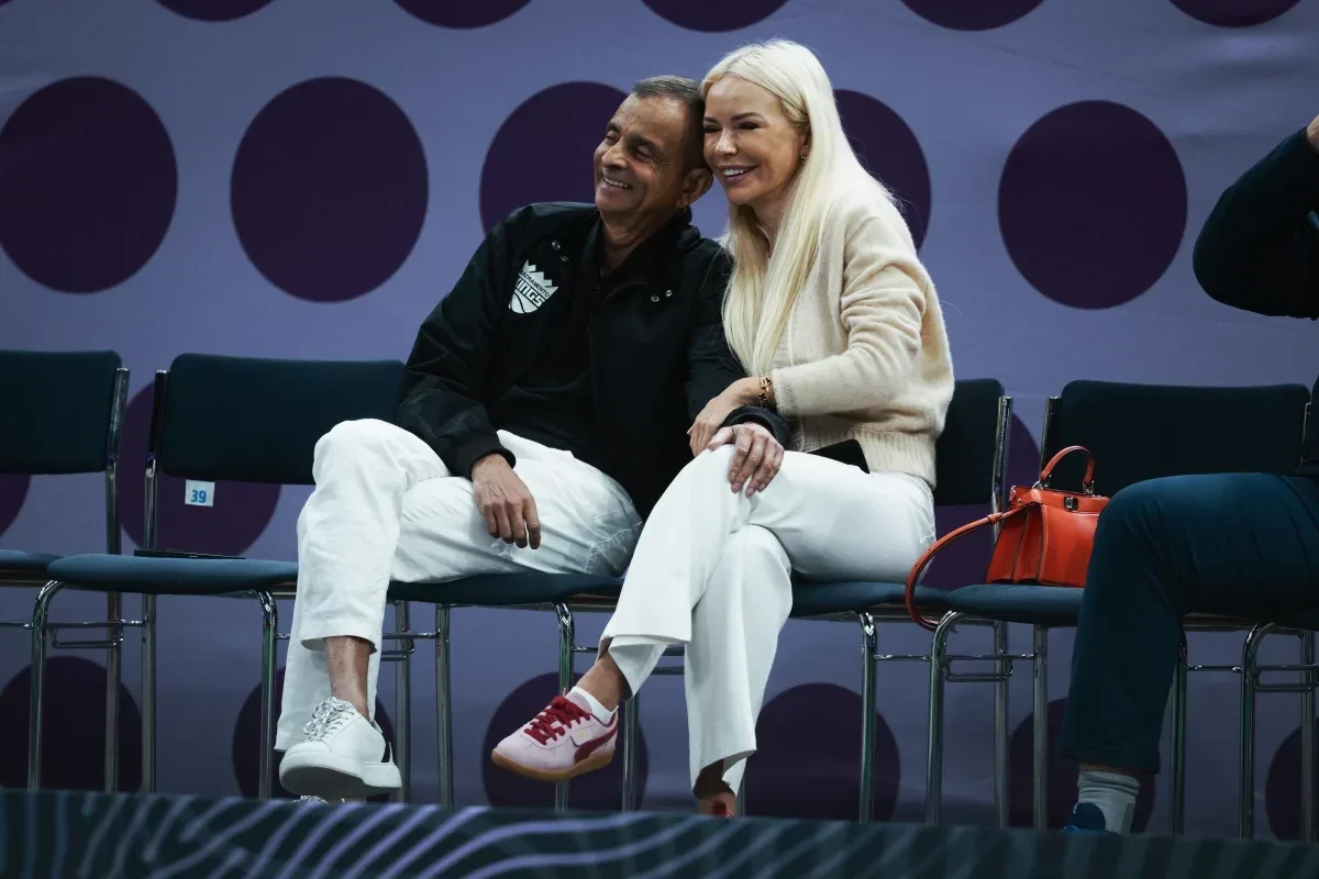 O ιδιοκτήτης των Σακραμέντο Κινγκς βρέθηκε στο Ταμπερέ για να παρακολουθήσει... τον Σρέντερ!