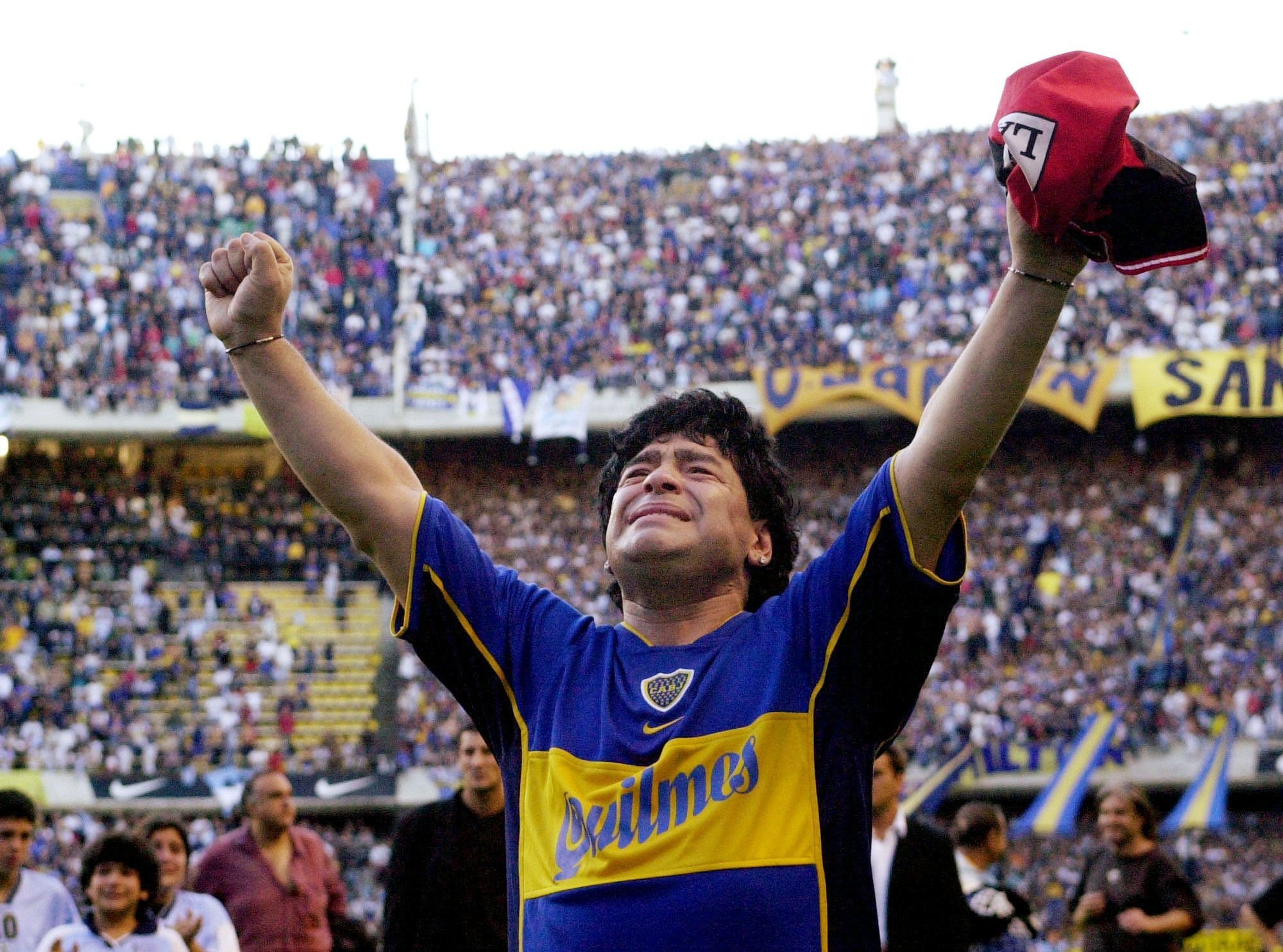 Θρίλερ πέντε χρόνια μετά τον θάνατο του Μαραντόνα - Τι απέγιναν τα 13 εκατομμύρια;