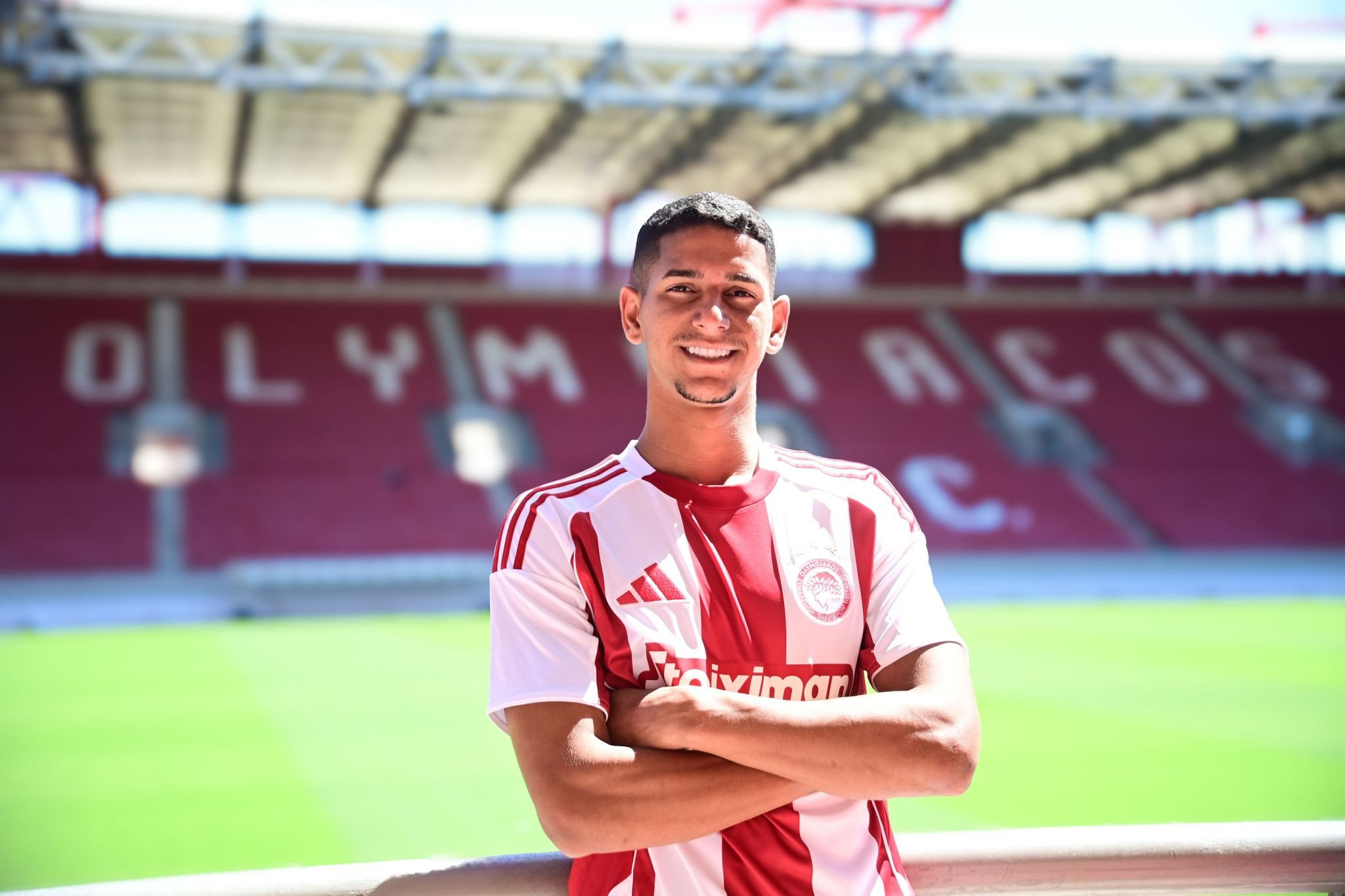 Μάνσα: «Μεγάλη μου τιμή που βρίσκομαι στον Ολυμπιακό - Αυτά είναι τα δυνατά μου σημεία»