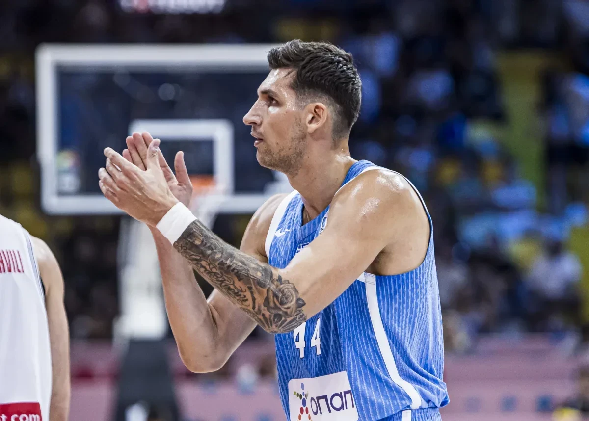 Σε πρώτο πλάνο η άμυνα για την Ελλάδα με «καυτό» Μήτογλου