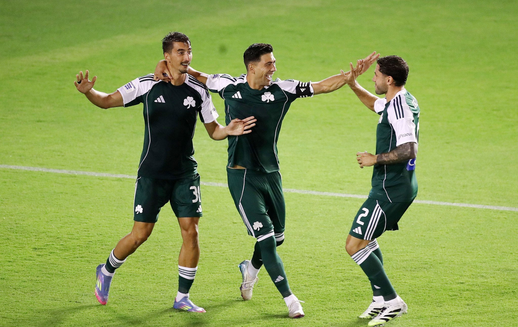 Με τακουνάκι Τζούρισιτς και ασίστ Καλάμπρια, ο Παναθηναϊκός άνοιξε το σκορ (video)