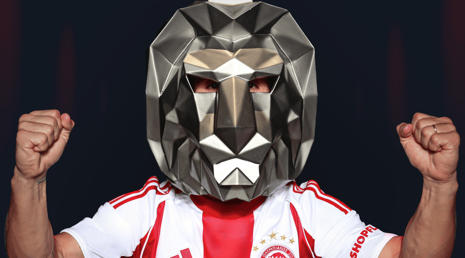 Ο Ολυμπιακός προανήγγειλε Ποντένσε ντύνοντας τον λιοντάρι