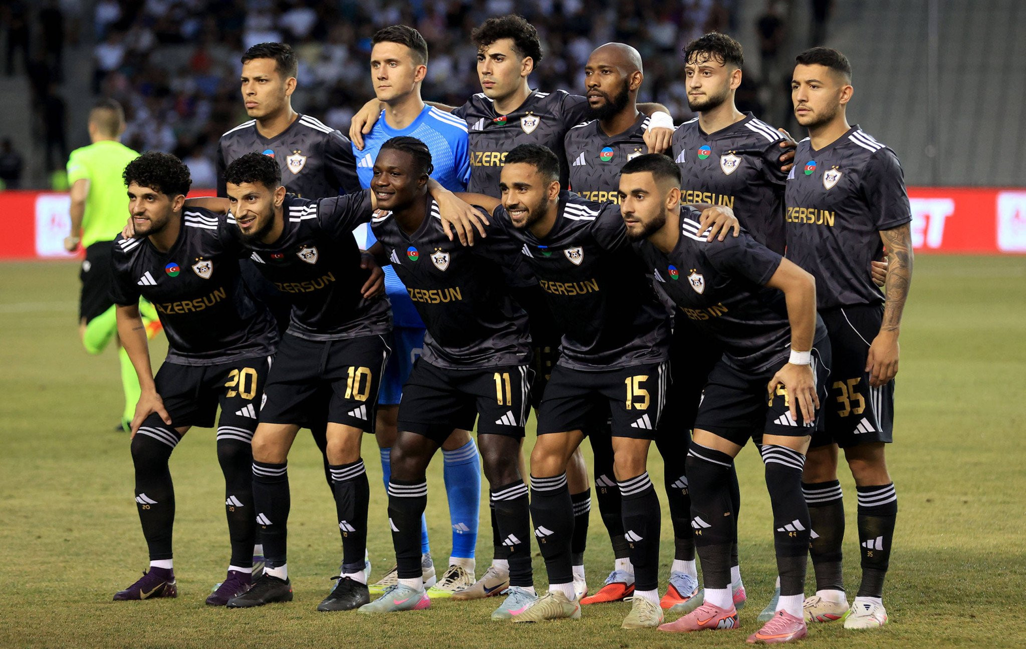 Απίθανη πρόκριση για Καραμπάγκ, άγγιξε επική ανατροπή η Φερεντσβάρος (video)