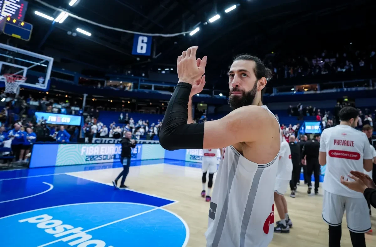 Εκτός για τα πρώτα δυο παιχνίδια του Eurobasket ο Σενγκέλια - Κάνει αγώνα δρόμου για Ελλάδα
