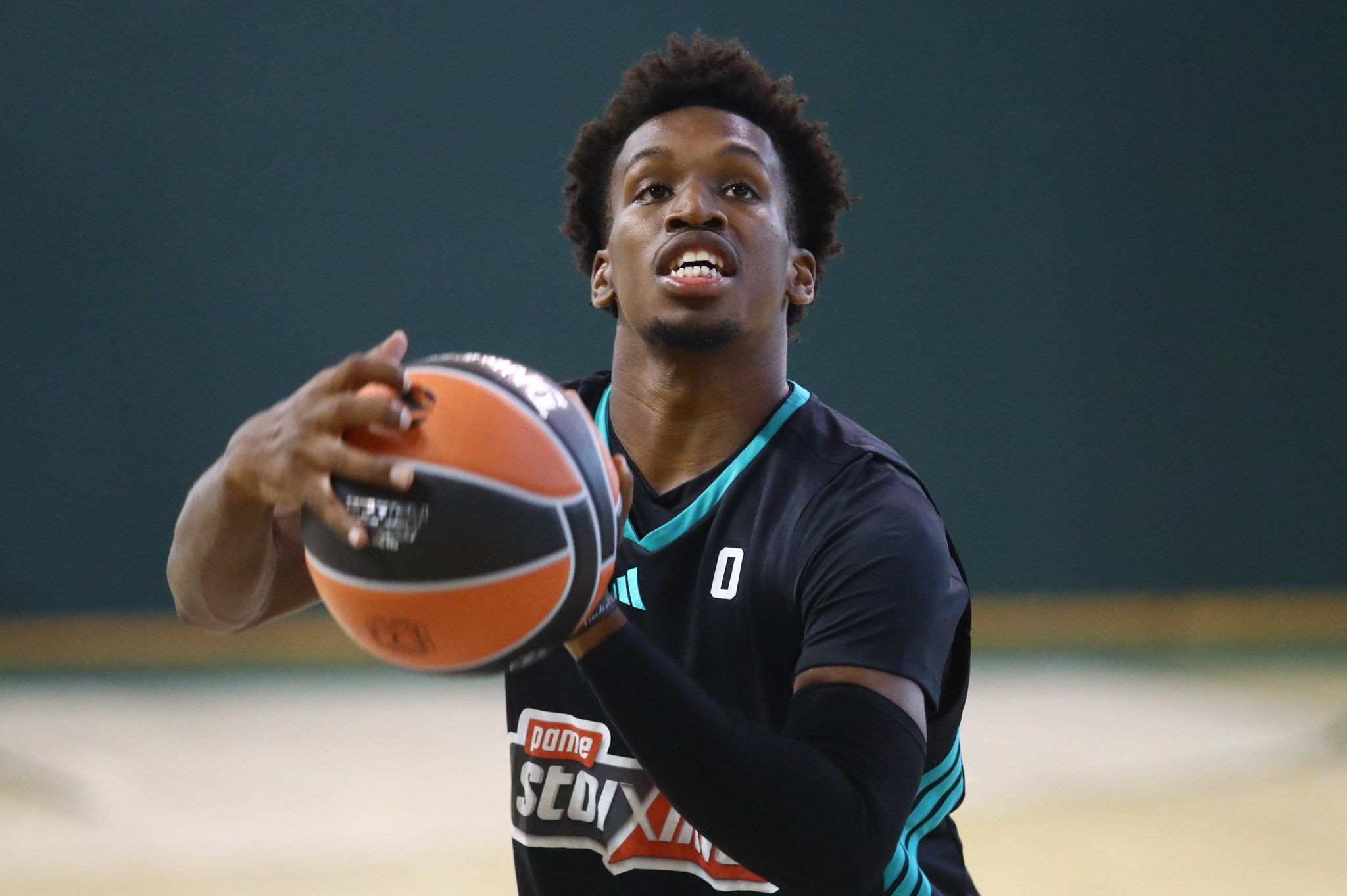 Σορτς για την εμπειρία του ΟΑΚΑ: «Νιώθω πεταλούδες στο στομάχι»