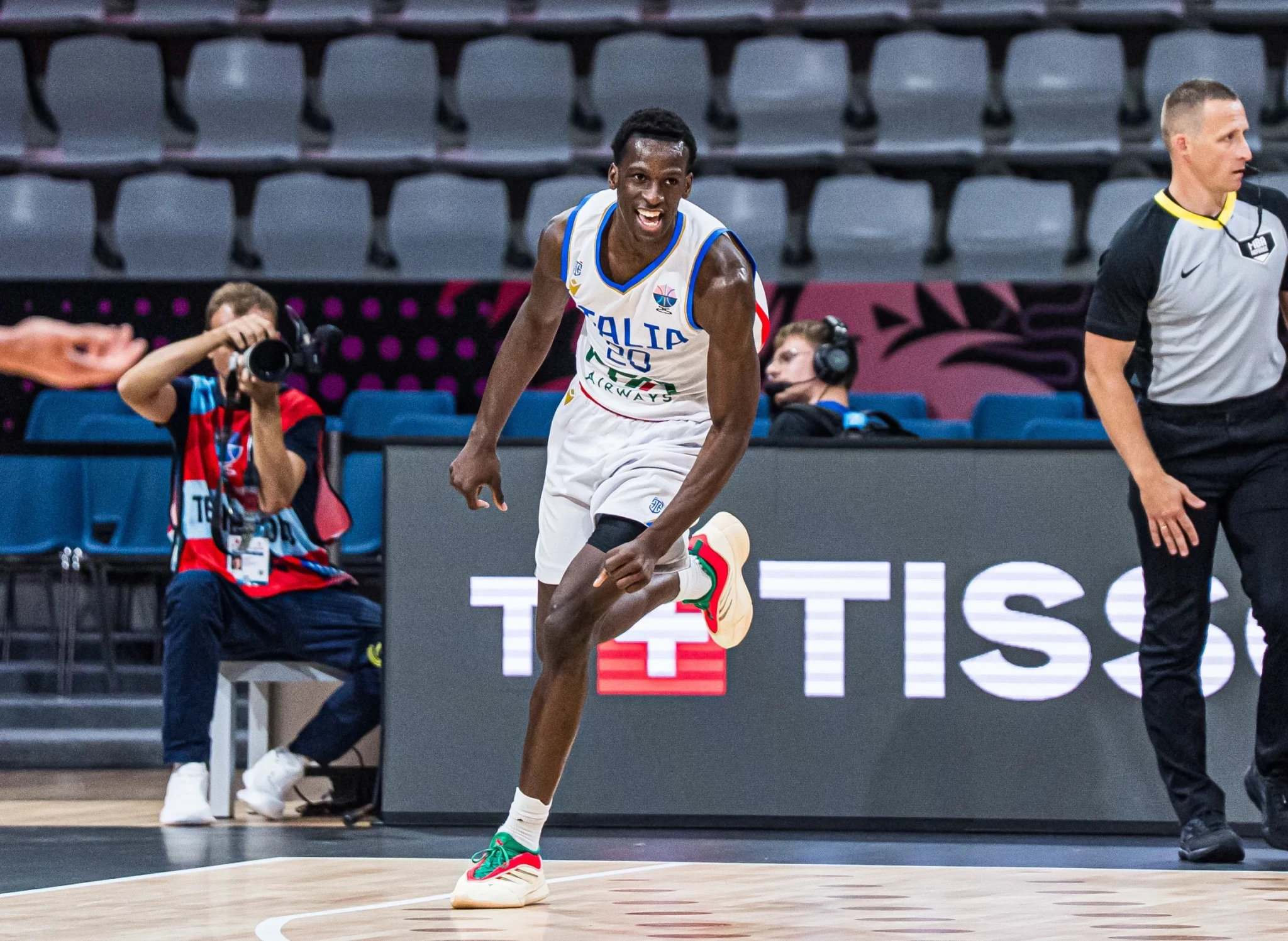 Ο Σαλιού Νιάνγκ στο Athletiko: «Το Summer League με τους Καβαλίερς με βοήθησε να γίνω καλύτερος»