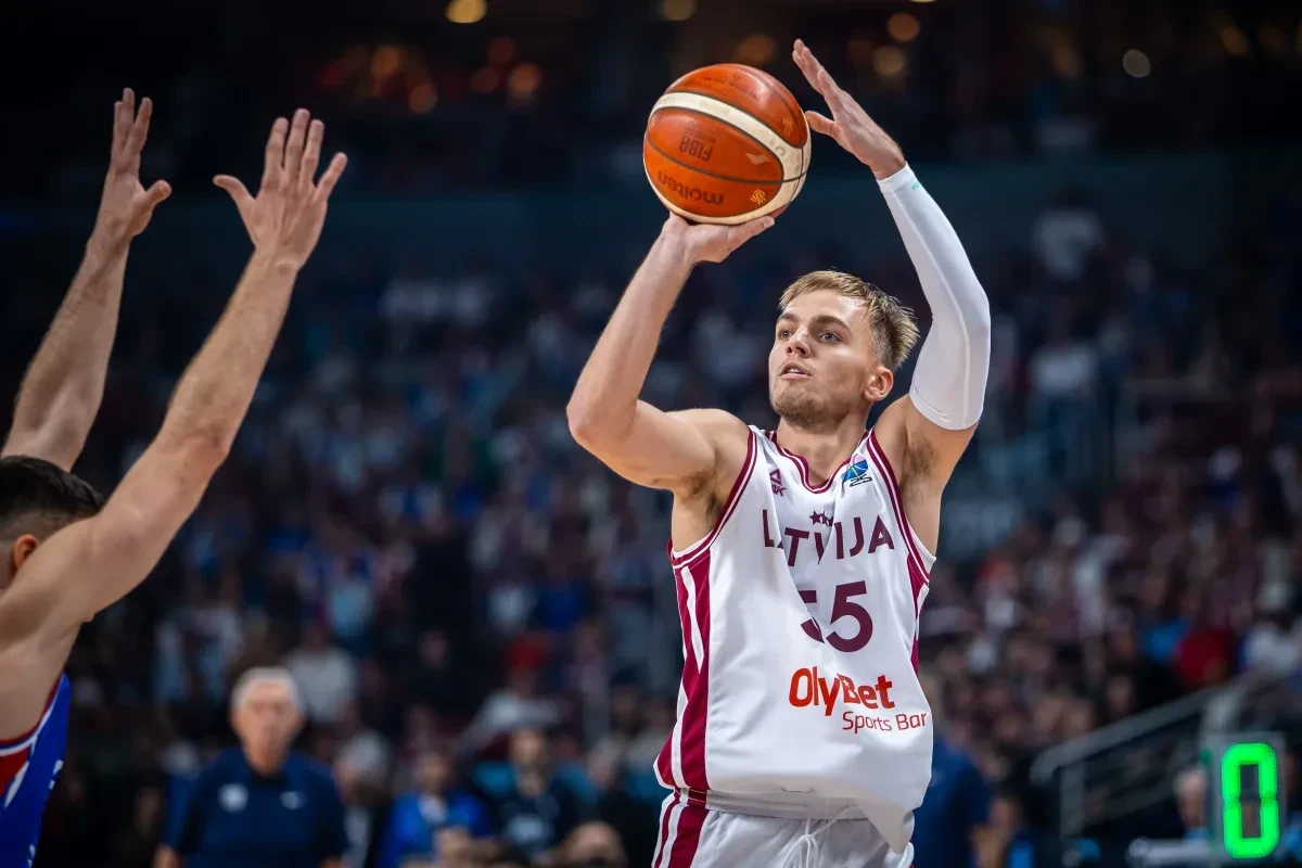 Νέο πρόβλημα στην Φενέρμπαχτσε: Τραυματίστηκε στον μηριαίο ο Ζάγκαρς