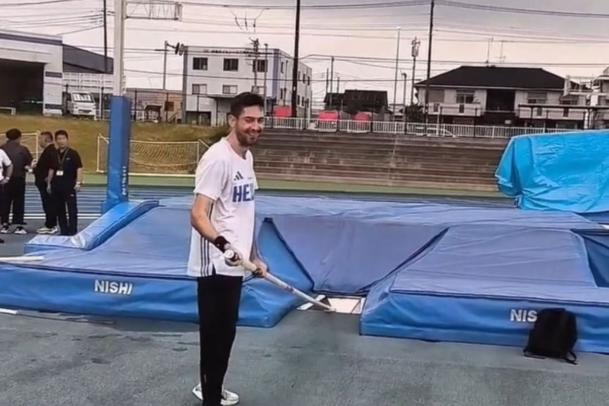 Ξεκαρδιστικό βίντεο: Το... γύρισε σε άλμα επί κοντώ ο Τεντόγλου