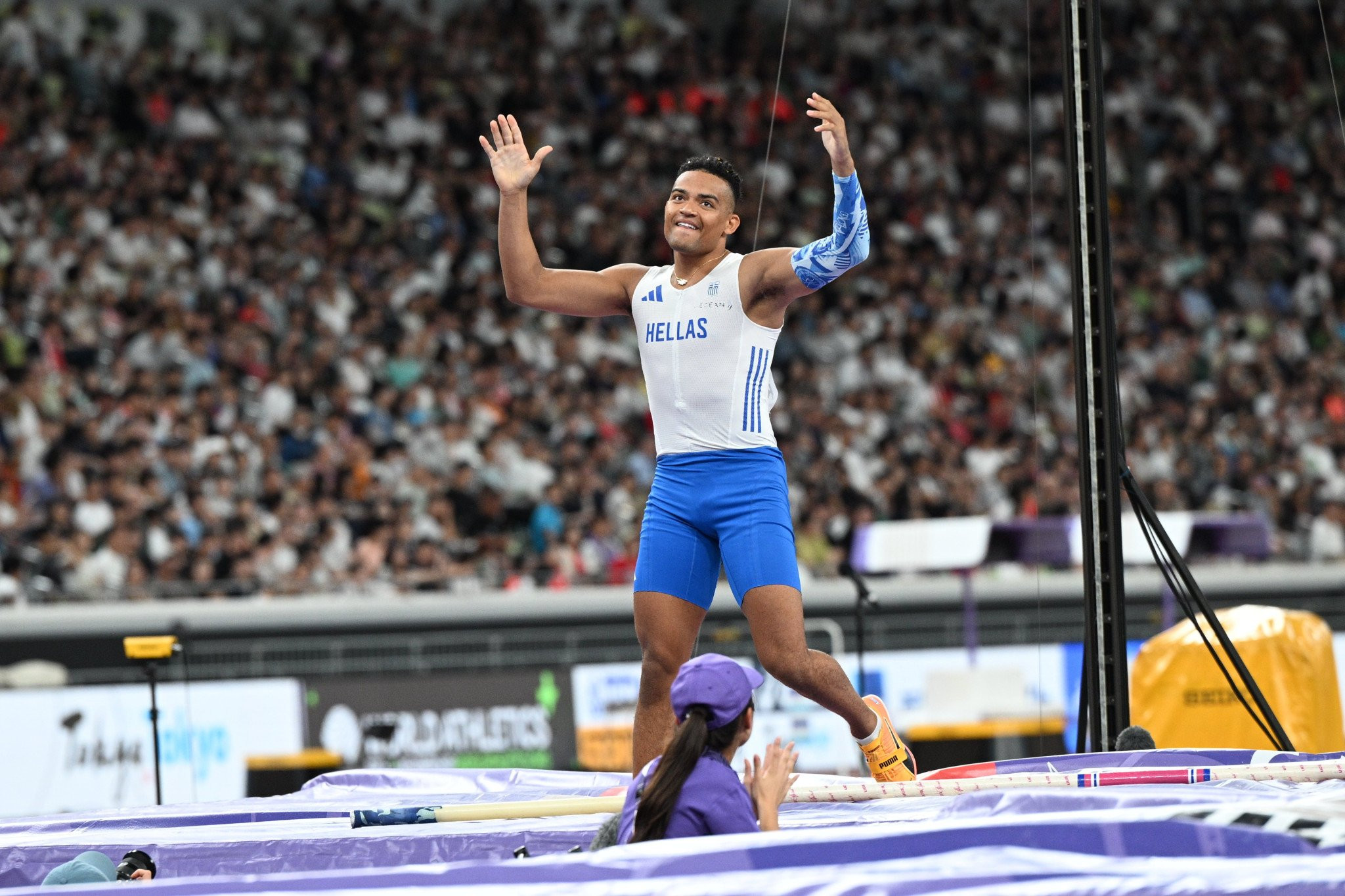 Τι μηνύματα αντάλλαξαν Αντετοκούνμπο και Καραλής πριν λίγες μέρες