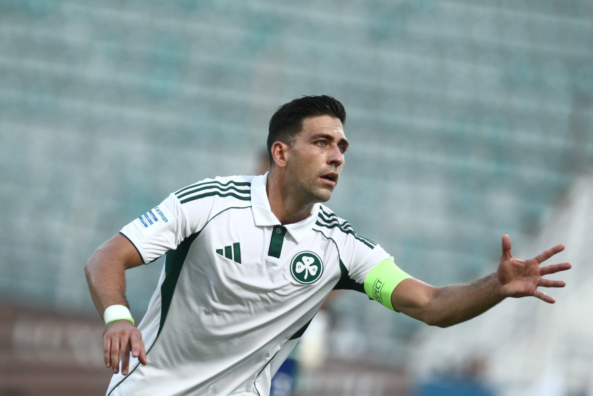 Πού θα δείτε το ντέρμπι Παναθηναϊκός-ΑΕΚ και τη δράση της Super League