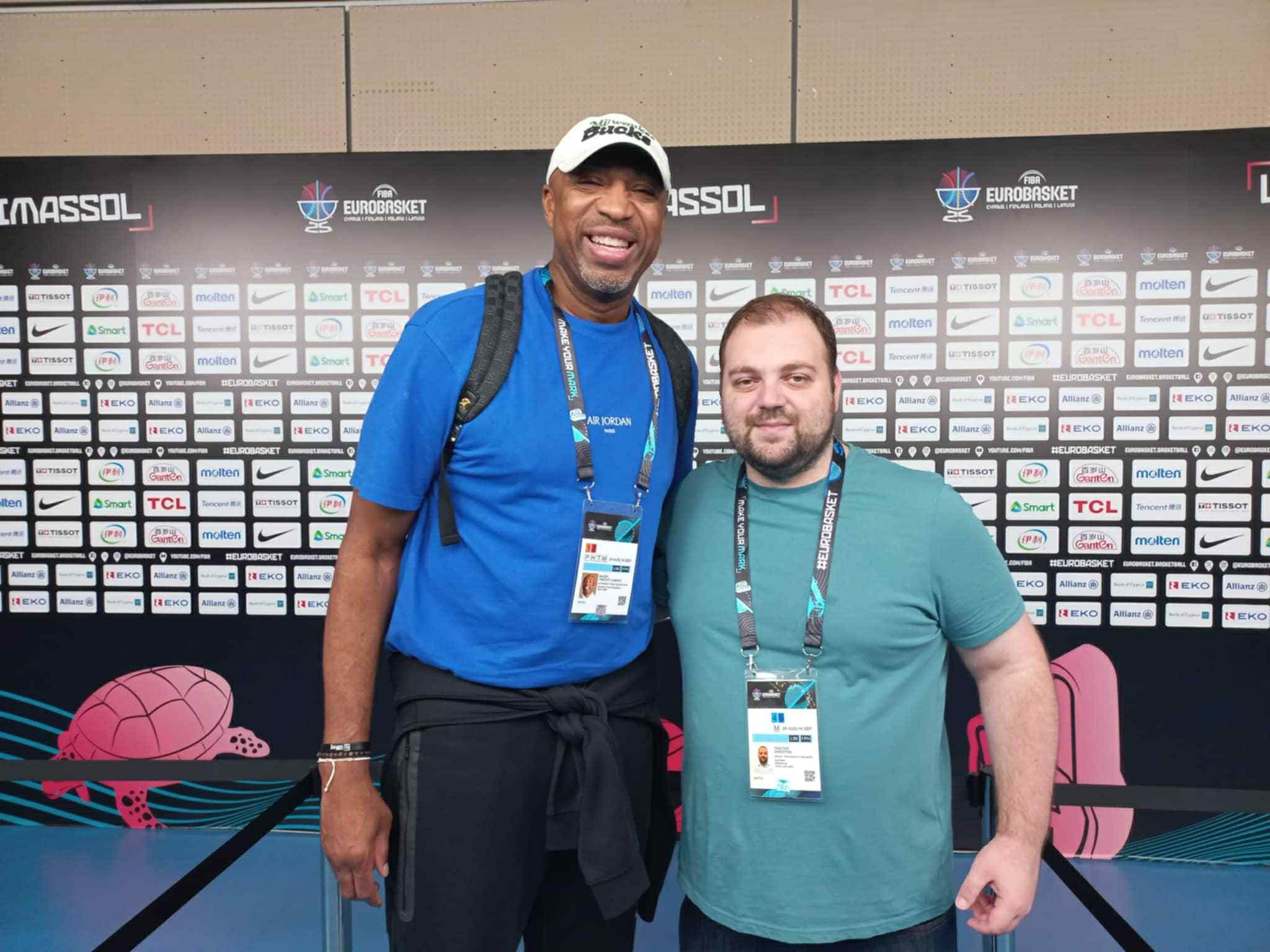 Ο Βιν Μπέικερ στο Athletiko: «Ο Γιάννης είναι πανέτοιμος ενόψει Ισπανίας, περιμένω την καλύτερη εκδοχή του»