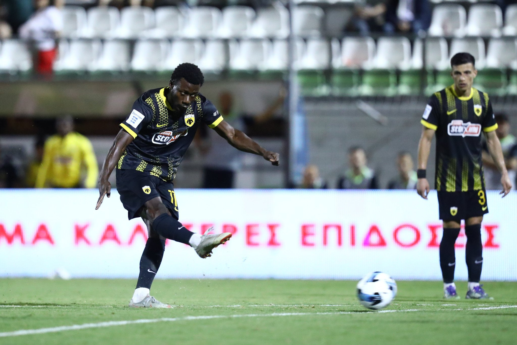 Tα στιγμιότυπα από τη νίκη της ΑΕΚ επί του Λεβαδειακού (video)