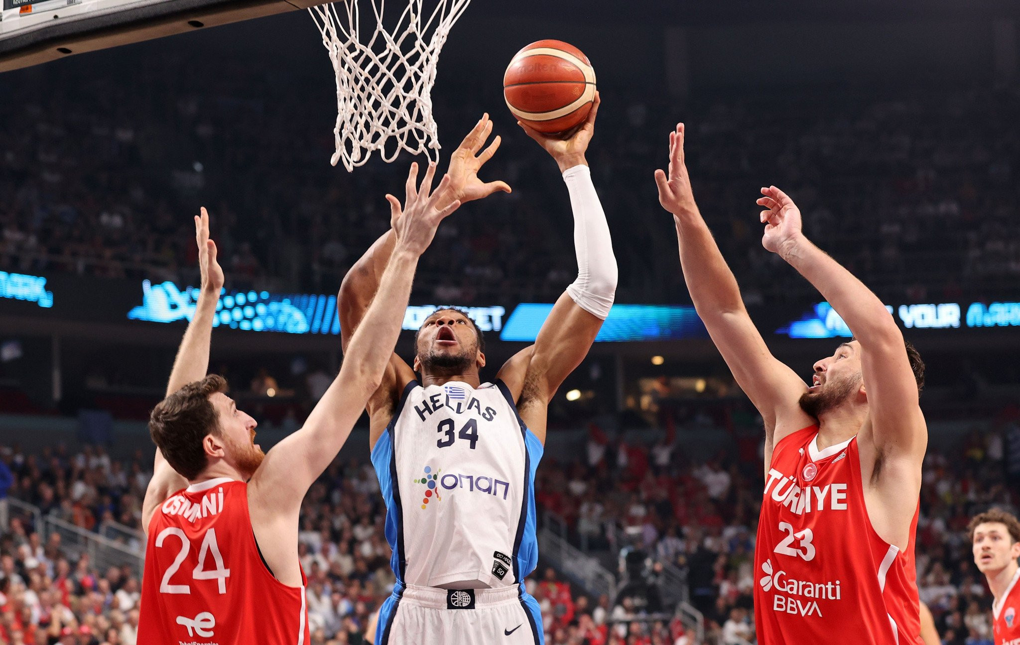 Τα λάθη ήταν η «καταδίκη» της Εθνικής στον ημιτελικό εναντίον της Τουρκίας