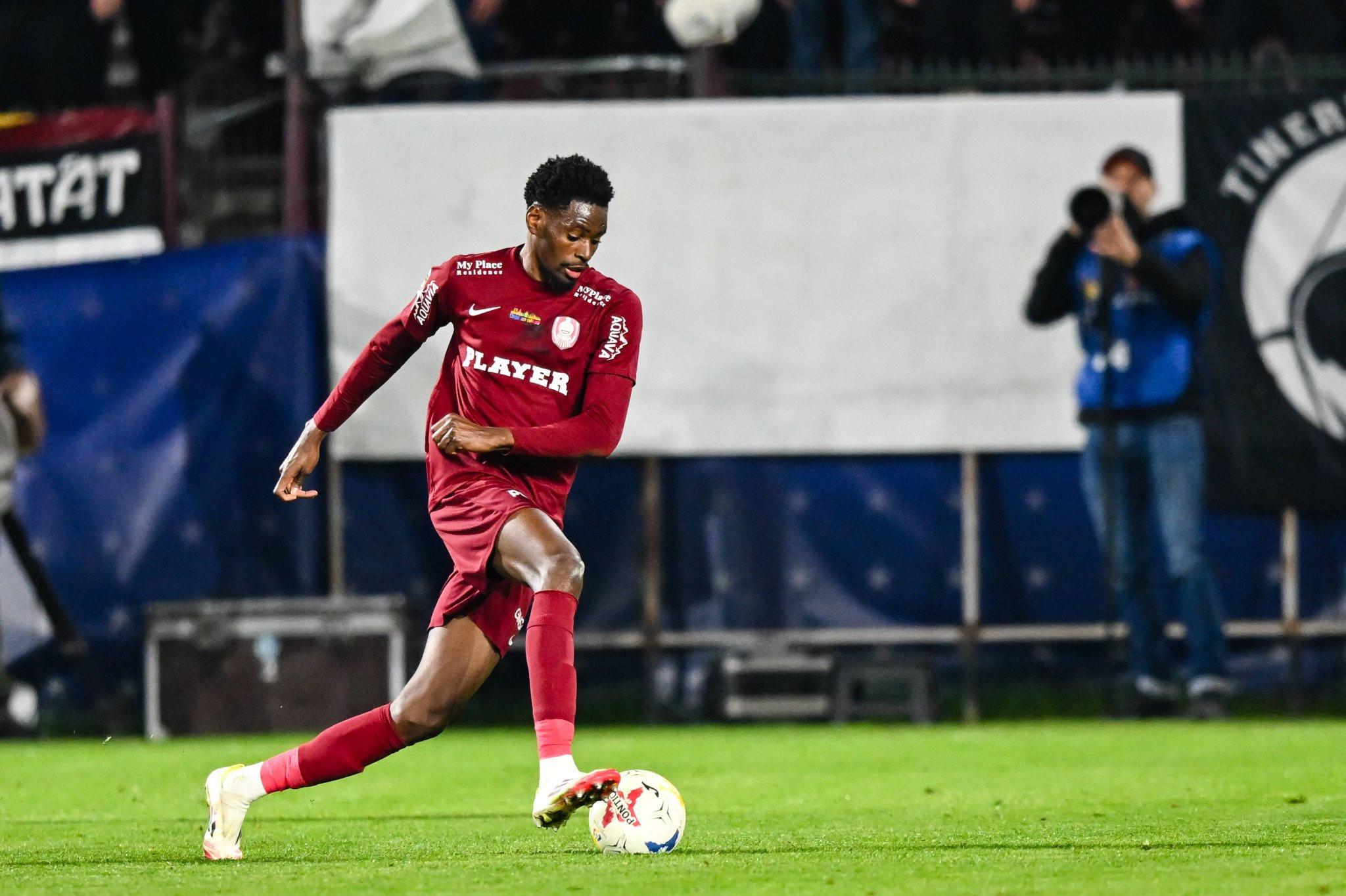 Ο Παναιτωλικός πήρε τον Μπένι Ενκολολό