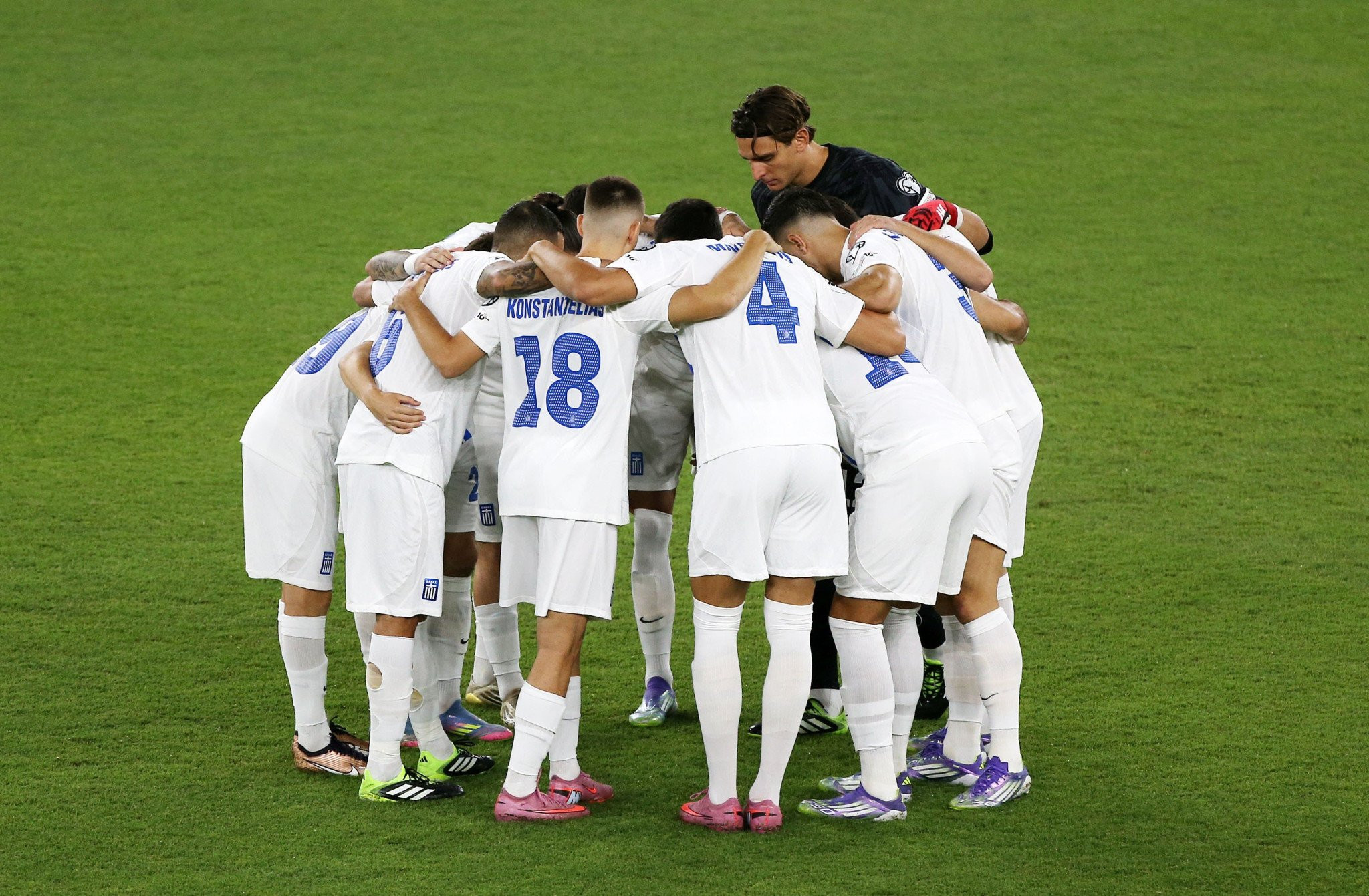 Μόλις με έναν 30άρη η 11άδα της Εθνικής κόντρα στη Δανία