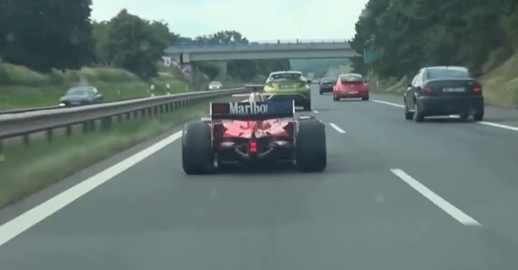 Λύθηκε το μυστήριο με τη Ferrari – «φάντασμα» που κυκλοφορούσε στους δρόμους - Συνελήφθη ο οδηγός