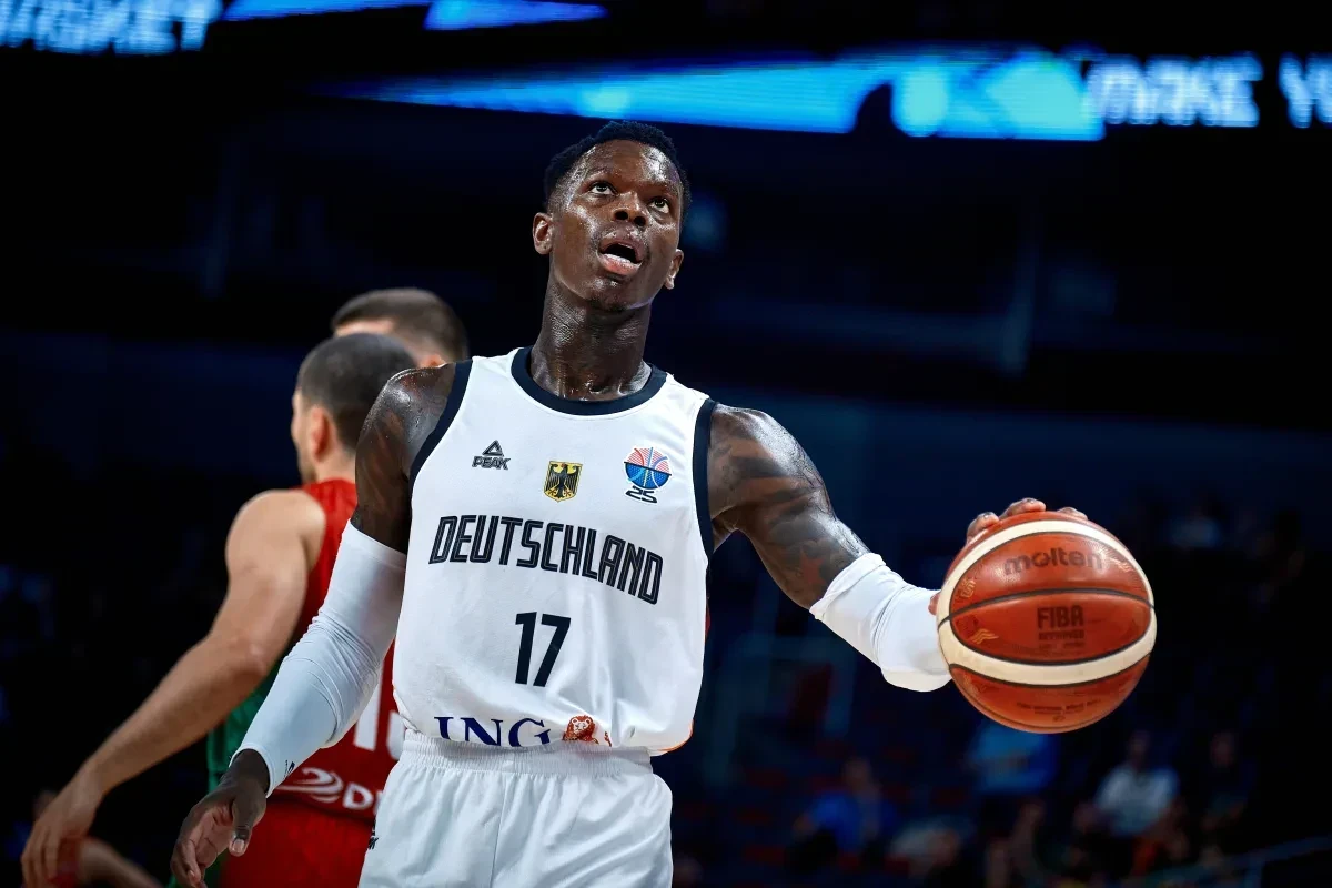 Ο Σρέντερ οδηγεί το αμάξι των «ονείρων» του Λούκα Ντόντσιτς