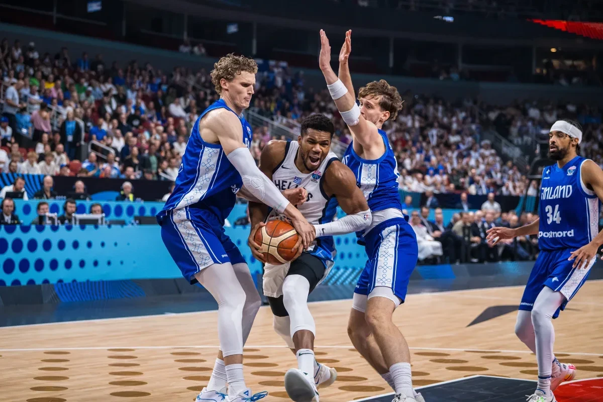 Ξέφυγε από τα ασφυκτικά μαρκαρίσματα και δημιούργησε μία εκπληκτική φάση ο Γιάννης (video)