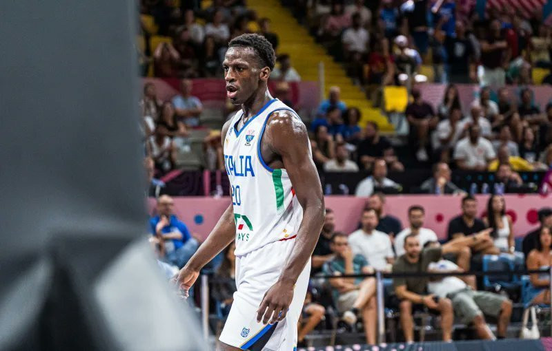 Διάστρεμμα ο Νιάνγκ, μένει εκτός κόντρα στην Κύπρο και «φορτσάρει» για τα νοκ άουτ του Eurobasket