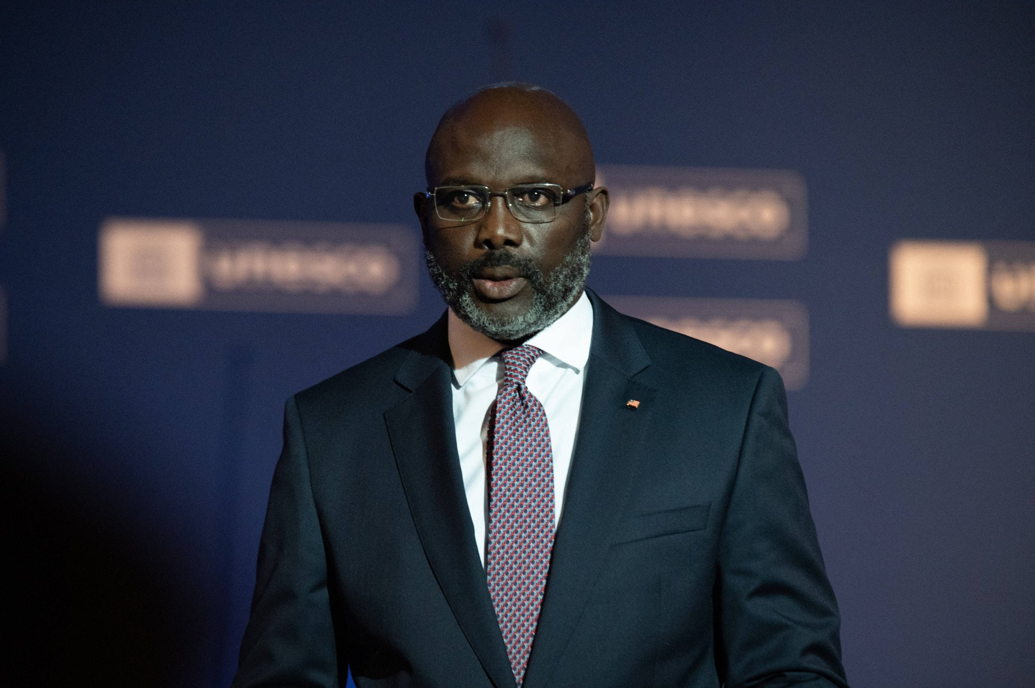 Ο θρύλος του ποδοσφαίρου, Ζορζ Γουεά, επικεφαλής της FIFA για την καταπολέμηση του ρατσισμού