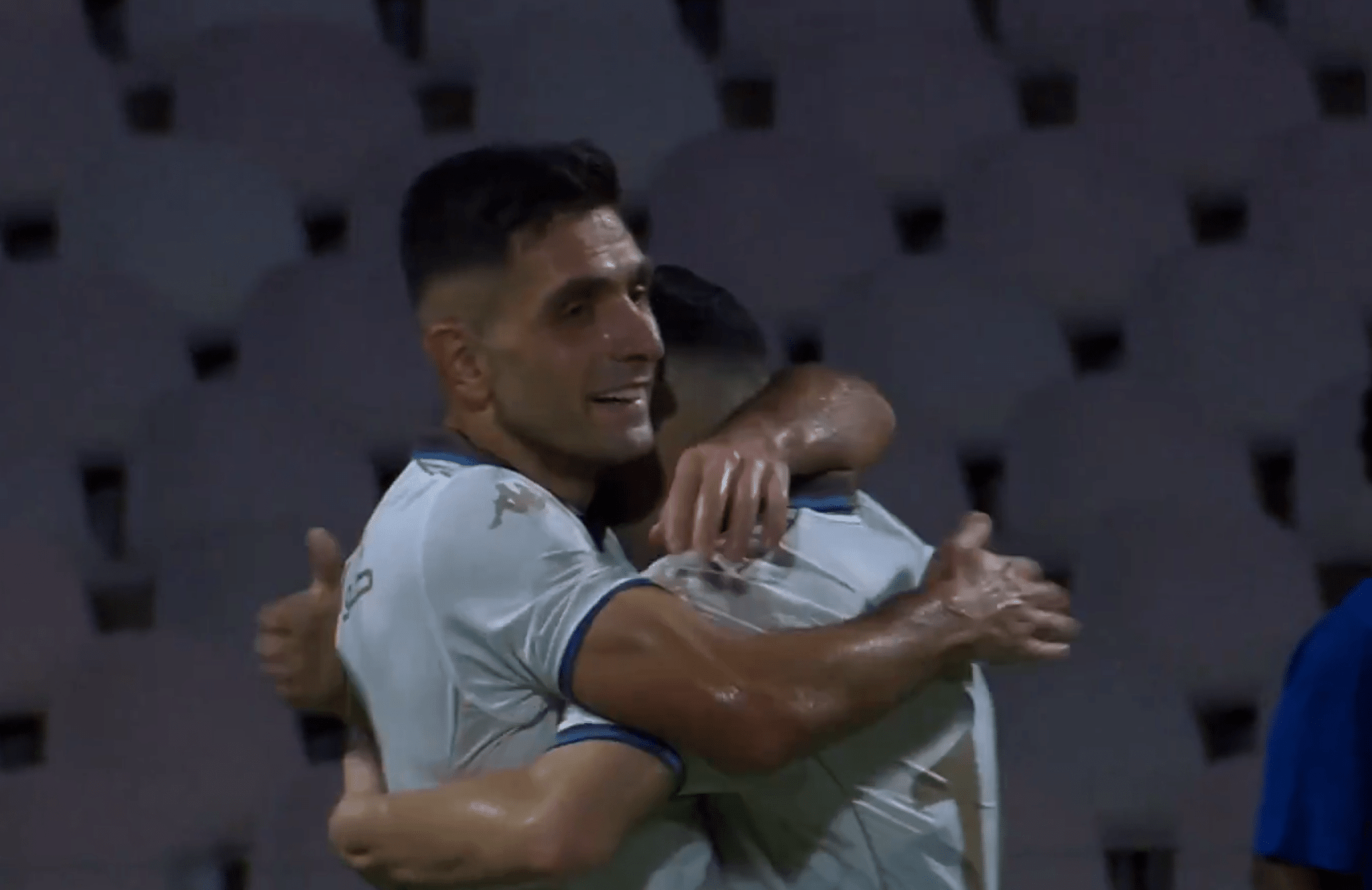 Δε σταματά να «πυροβολεί» ο Κουλούρης στη Σαουδική Αραβία: Έφτασε τα 11 γκολ με την Αλ Ούλα (video)