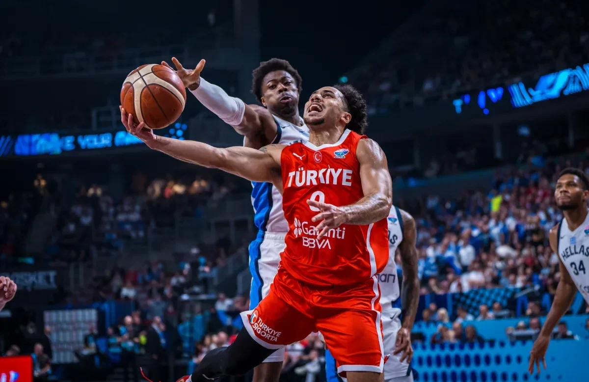 Ο Λάρκιν αποκάλυψε το πως η Τουρκία «κλείδωσε» τον Γιάννη