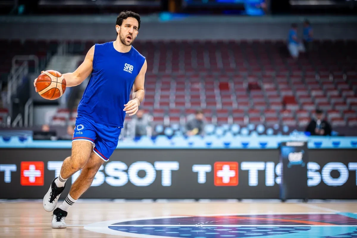 Μόνο ο Μίτσιτς προπονήθηκε από τη Σερβία