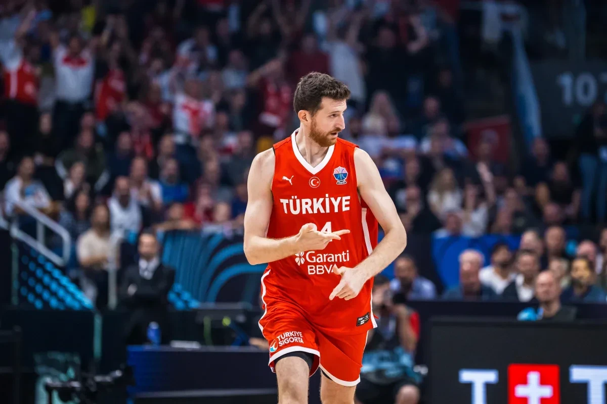 Ο Οσμανί πλήγωσε την Εθνική στην πρώτη περίοδο: Εξωφρενική η στατιστική του Τούρκου (video)